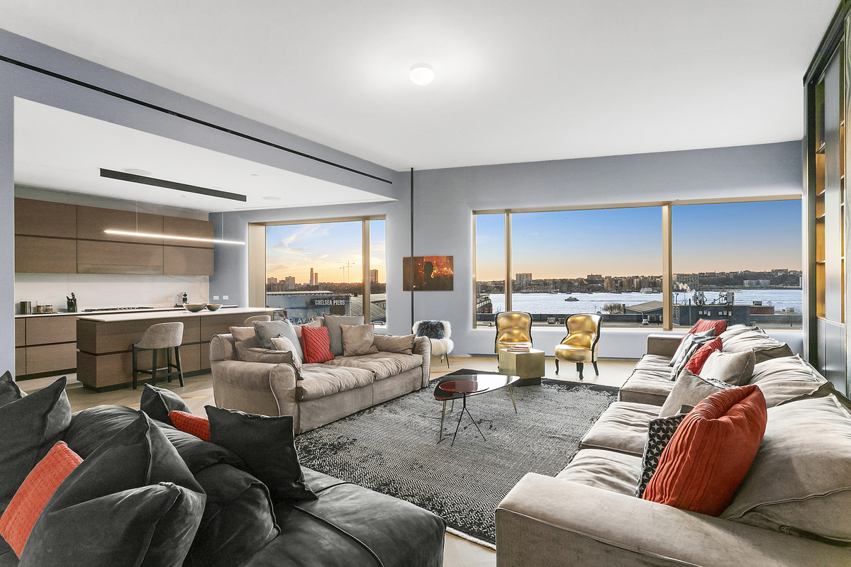 West Chelsea 551 West 21st street - claudia saez fromm
